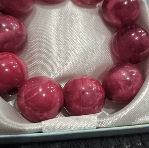 Chunky Red Pink Costume Elastic Bracelet - Picture 3 of 4